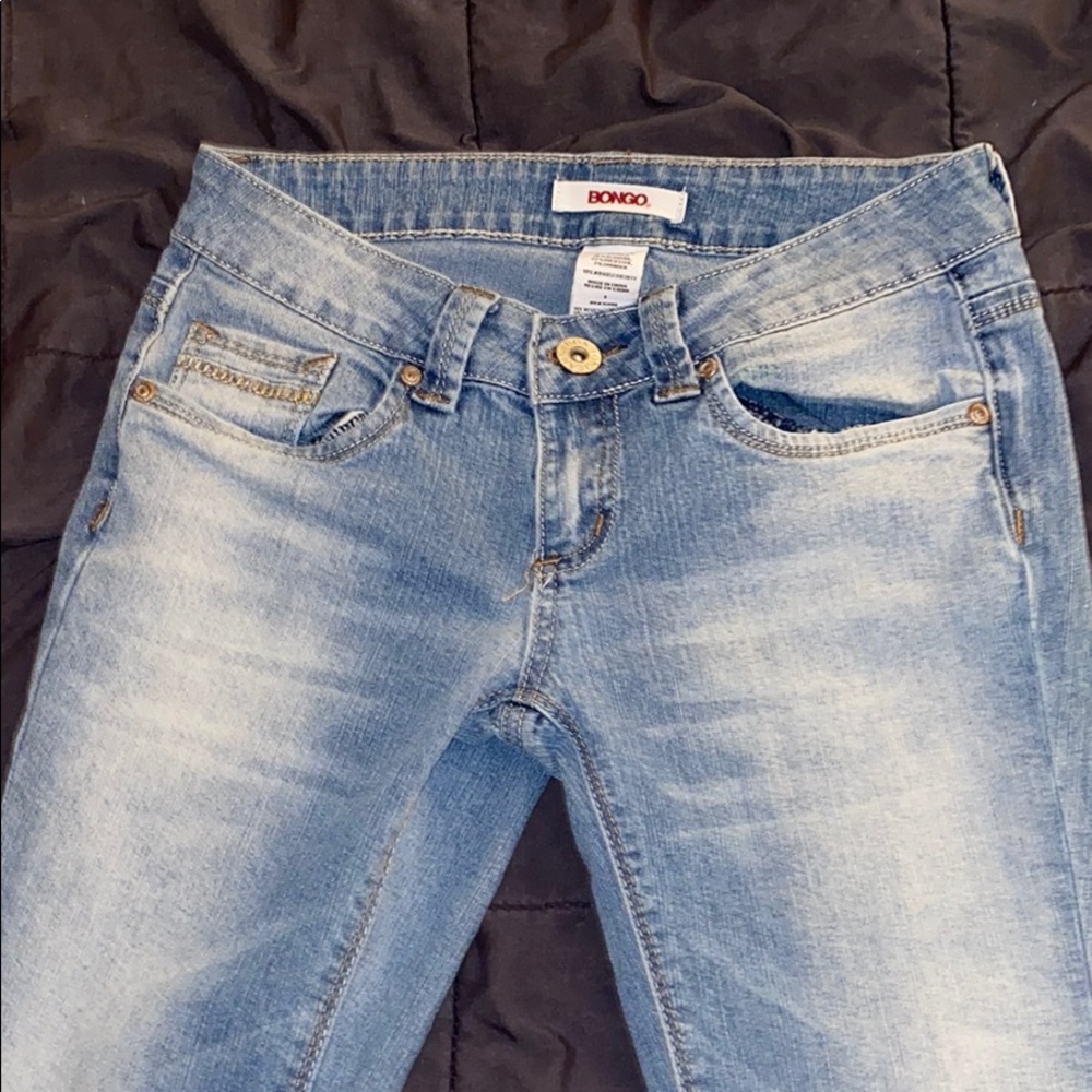 Light jeans